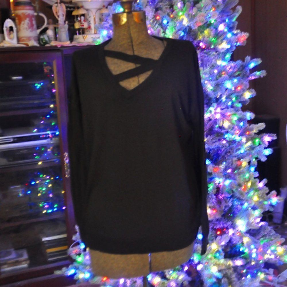 2/$10 Soulgani Activewear (see measurements) MUST BUNDLE FOR THIS PRICE